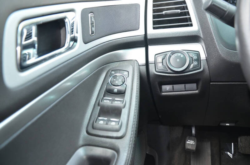 2011 Ford Explorer XLT