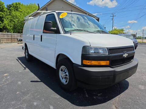 2022 Chevrolet Express 2500