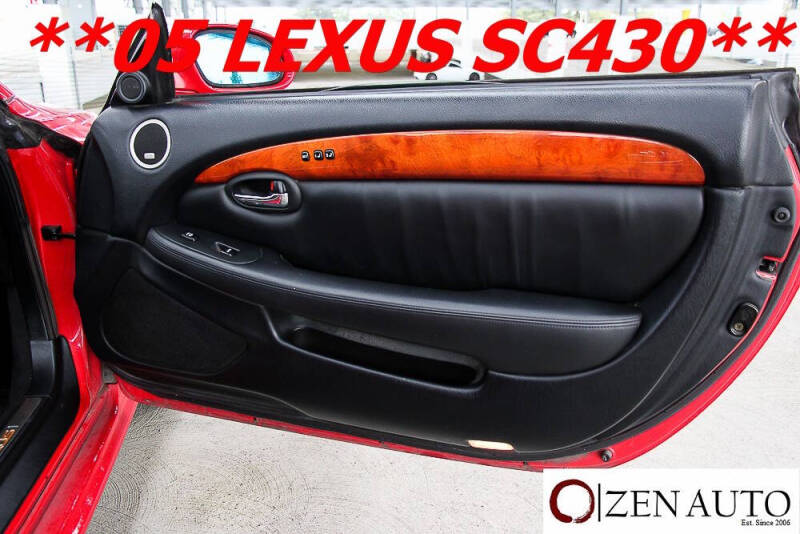 2005 Lexus SC 430