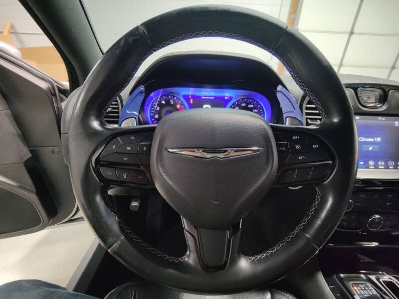 2019 Chrysler 300 S