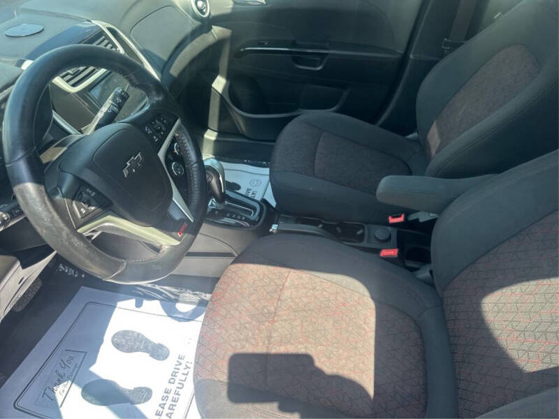 2019 Chevrolet Sonic LT Auto