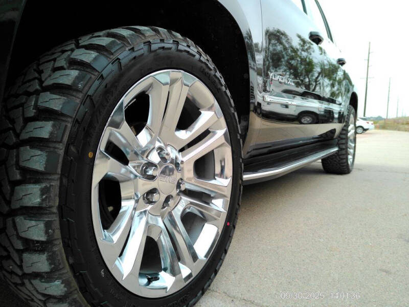 2019 GMC Yukon XL SLT