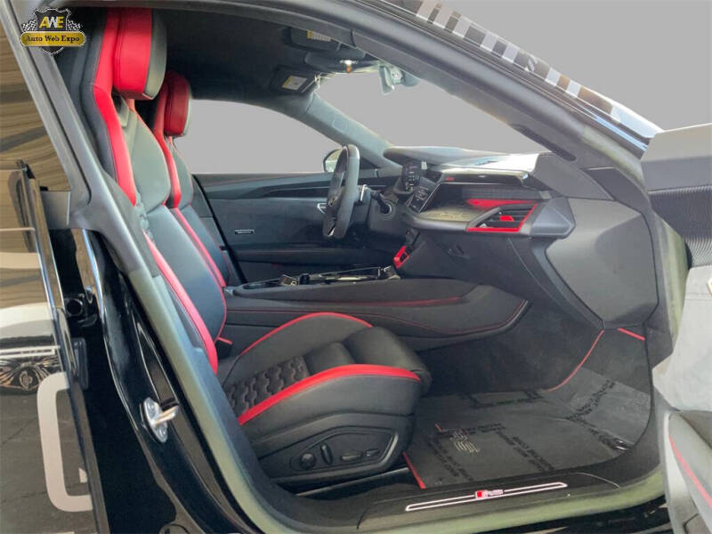 2023 Audi RS e-tron GT quattro