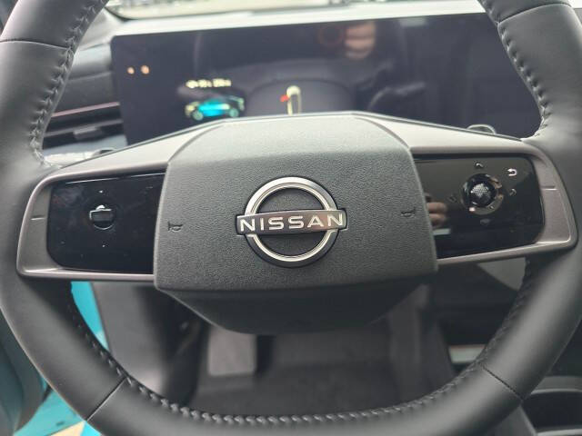 2026 Nissan LEAF Platinum+