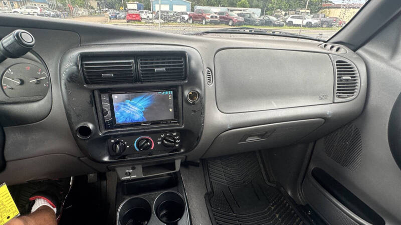 2000 Ford Ranger XL