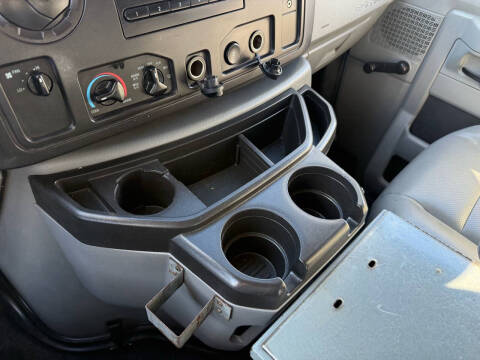2014 Ford E-Series E-250