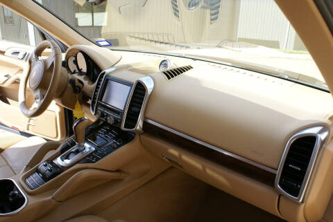 2012 Porsche Cayenne S