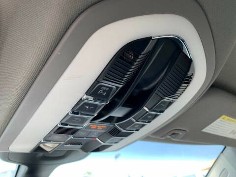 2015 Porsche Panamera