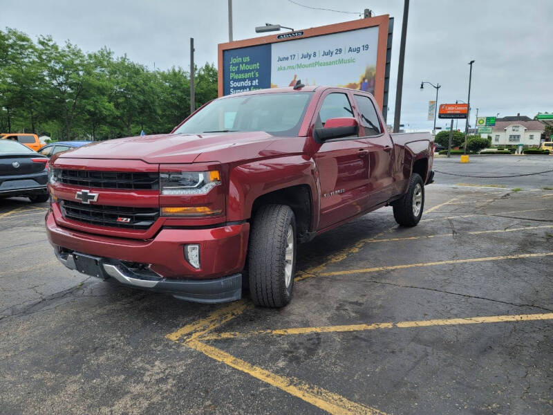 Image of 2018 Chevrolet Silverado 1500 LT Z71