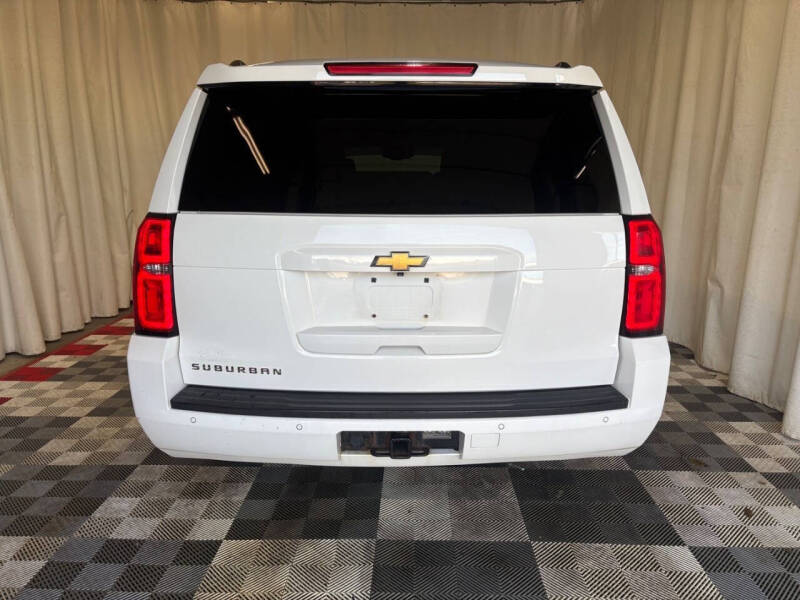 2015 Chevrolet Suburban LT