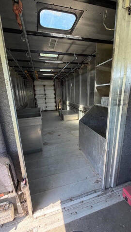 2014 Freightliner MT45 Chassis