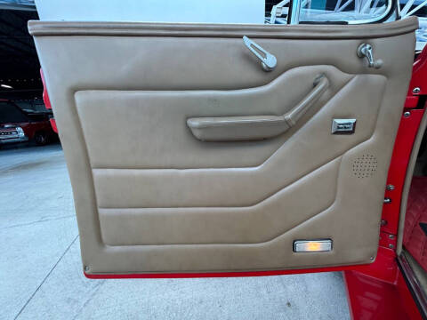 1947 Ford Super Deluxe