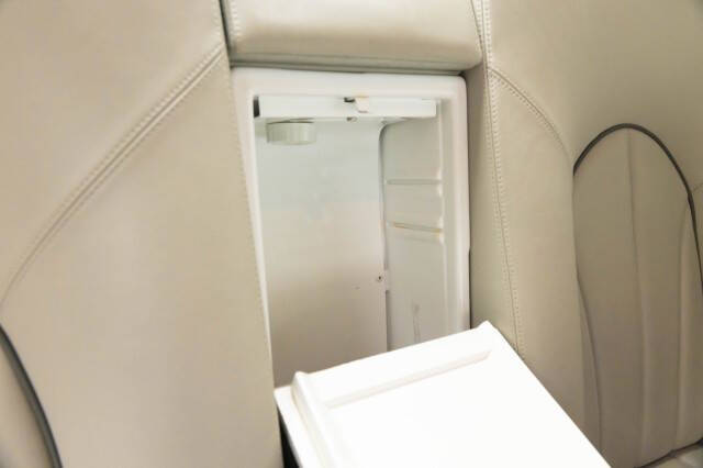 2001 Rolls-Royce Park Ward