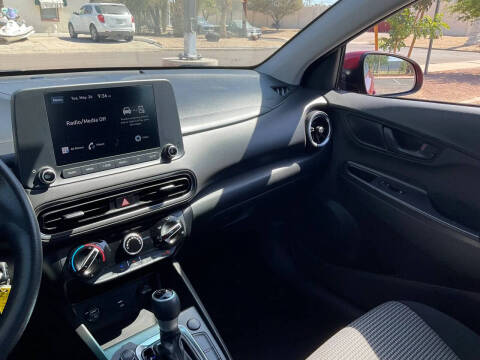 2023 Hyundai Kona SE