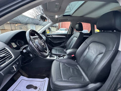 2015 Audi Q3 2.0T quattro Premium Plus