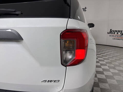 2024 Ford Explorer XLT