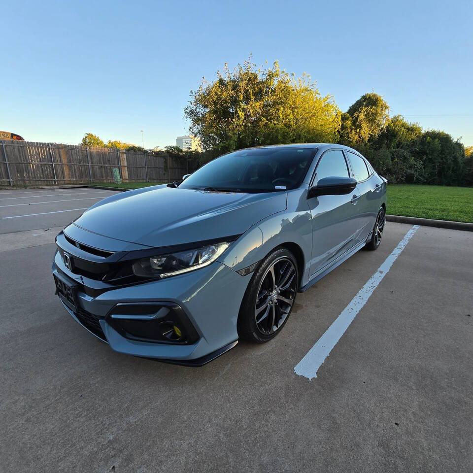 2021 Honda Civic for sale at MOTOR VILLAGE LLC in Houston, TX