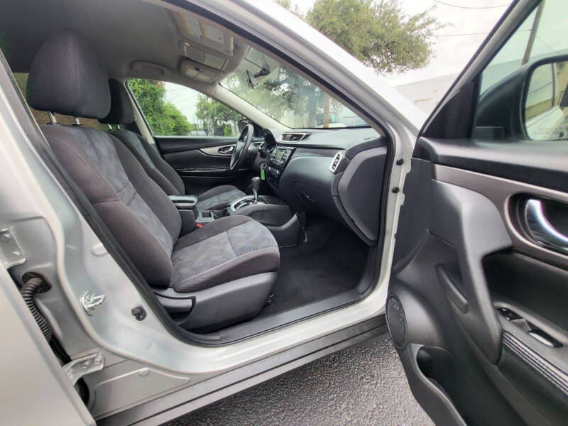 2016 Nissan Rogue S
