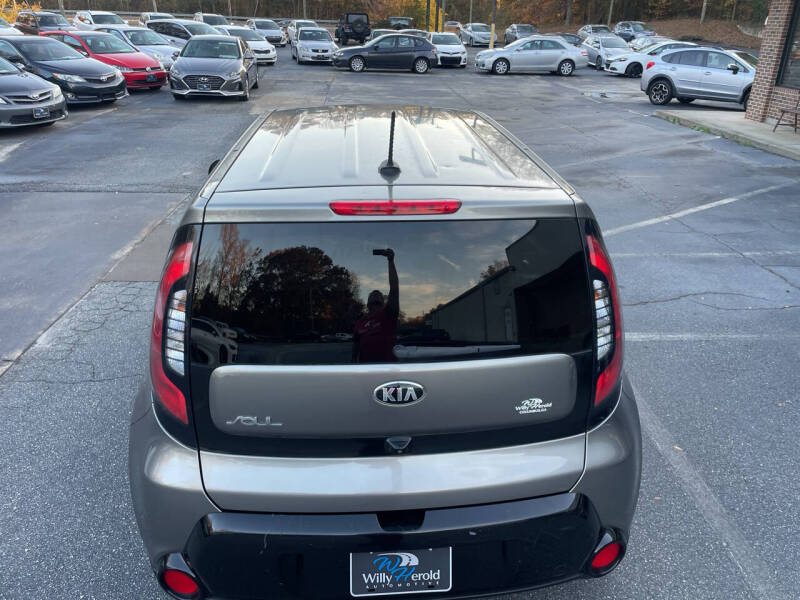 2016 Kia Soul + photo 28