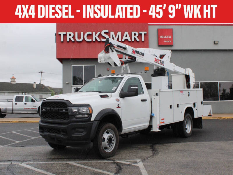 2024 RAM Ram 5500 Chassis Cab Tradesman's photo