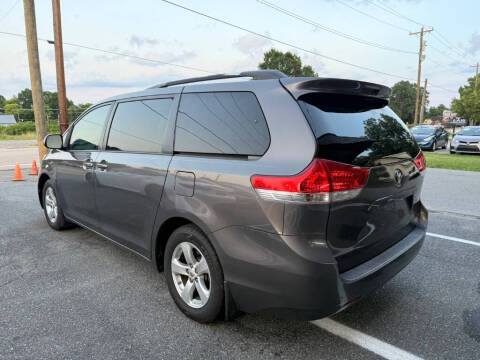 2013 Toyota Sienna