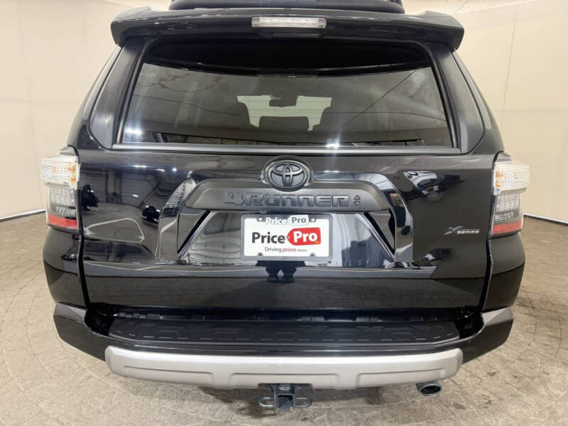 2022 Toyota 4Runner TRD Off-Road