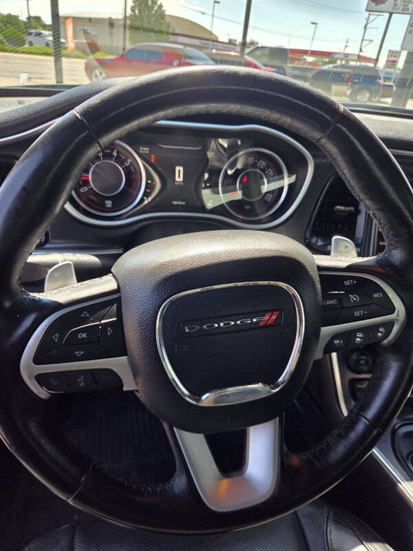 2015 Dodge Challenger R/T Plus