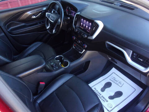 2023 GMC Terrain SLT