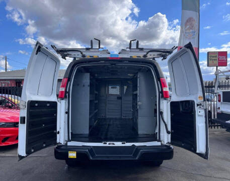 2018 Chevrolet Express 2500