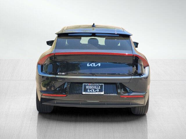 2023 Kia EV6 Wind