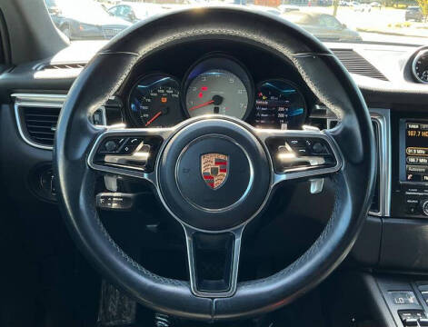 2015 Porsche Macan S