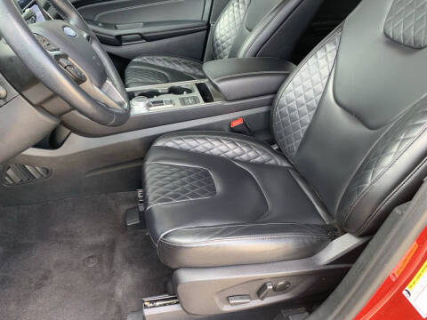 2024 Ford Edge Titanium