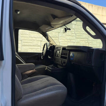 2020 Chevrolet Express 3500