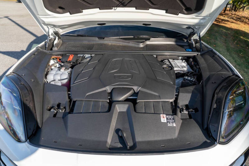 2025 Porsche Cayenne