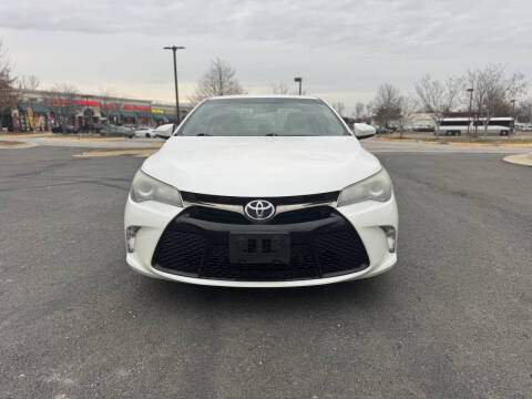 2016 Toyota Camry SE