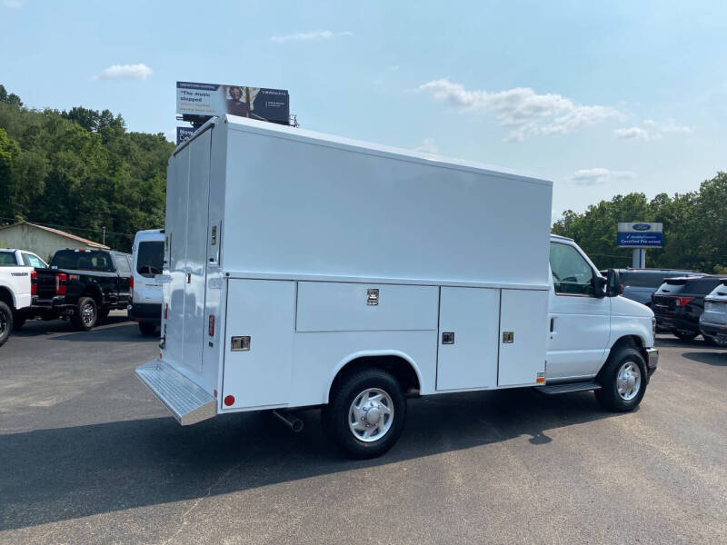 2027 Ford E-Series