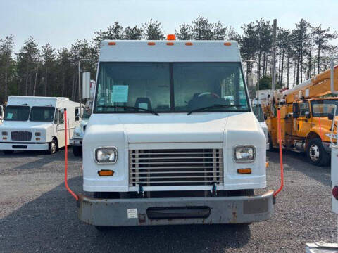 2010 Freightliner MT45 Chassis