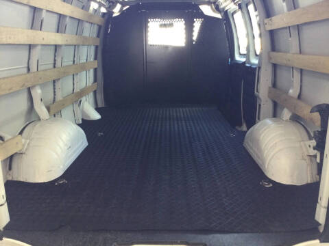 2023 Chevrolet Express 2500