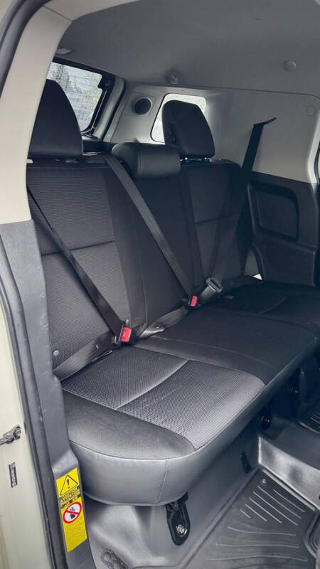 2011 Toyota FJ Cruiser