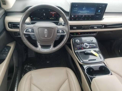 2022 Lincoln Nautilus Standard