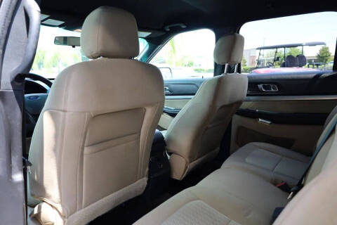 2016 Ford Explorer