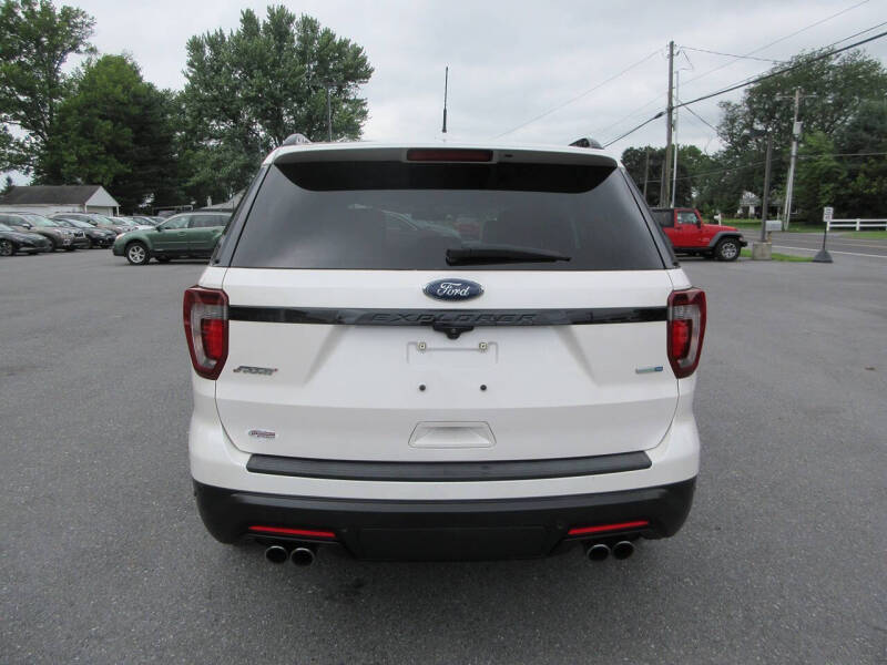 2019 Ford Explorer Sport