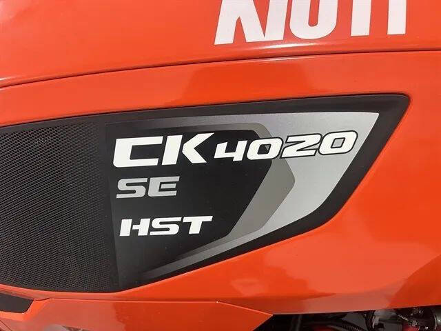 2025 Kioti CK4020SE HCB