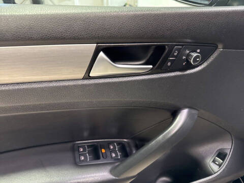 2014 Volkswagen Passat