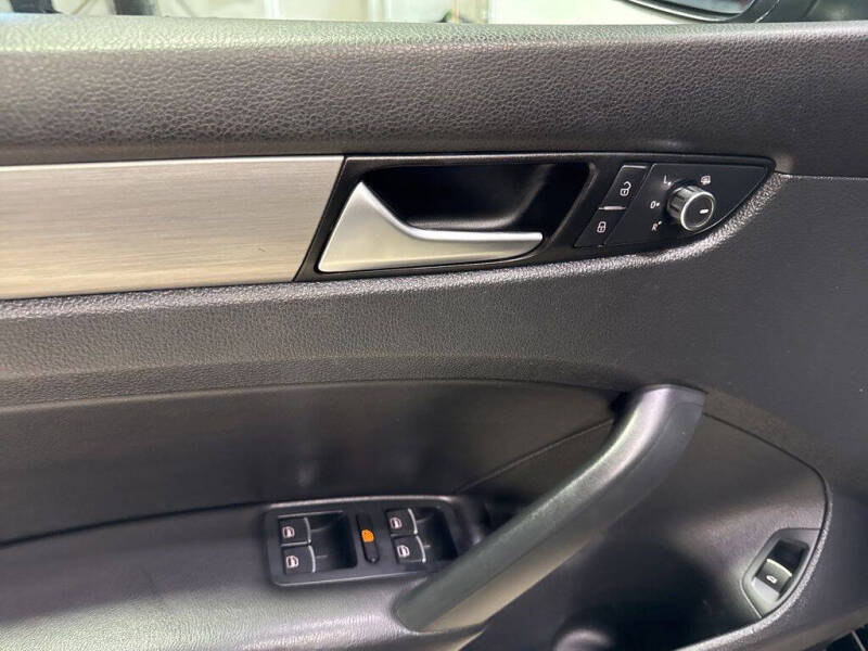 2014 Volkswagen Passat