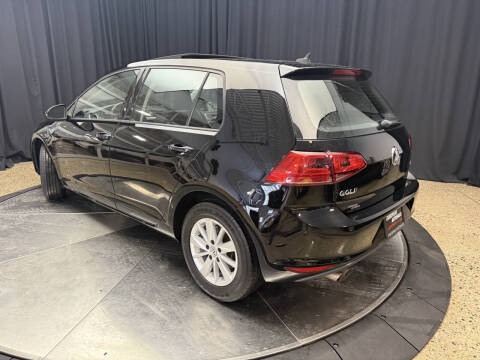 2015 Volkswagen Golf TSI SE