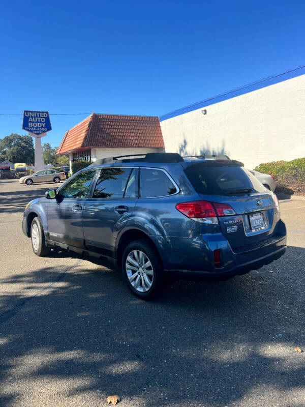 2014 Subaru Outback 2.5i Premium