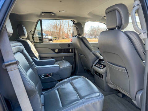 2018 Lincoln Navigator Select