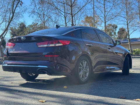 2019 Kia Optima LX