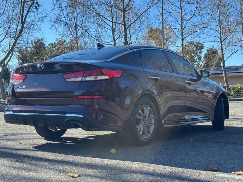 2019 Kia Optima LX
